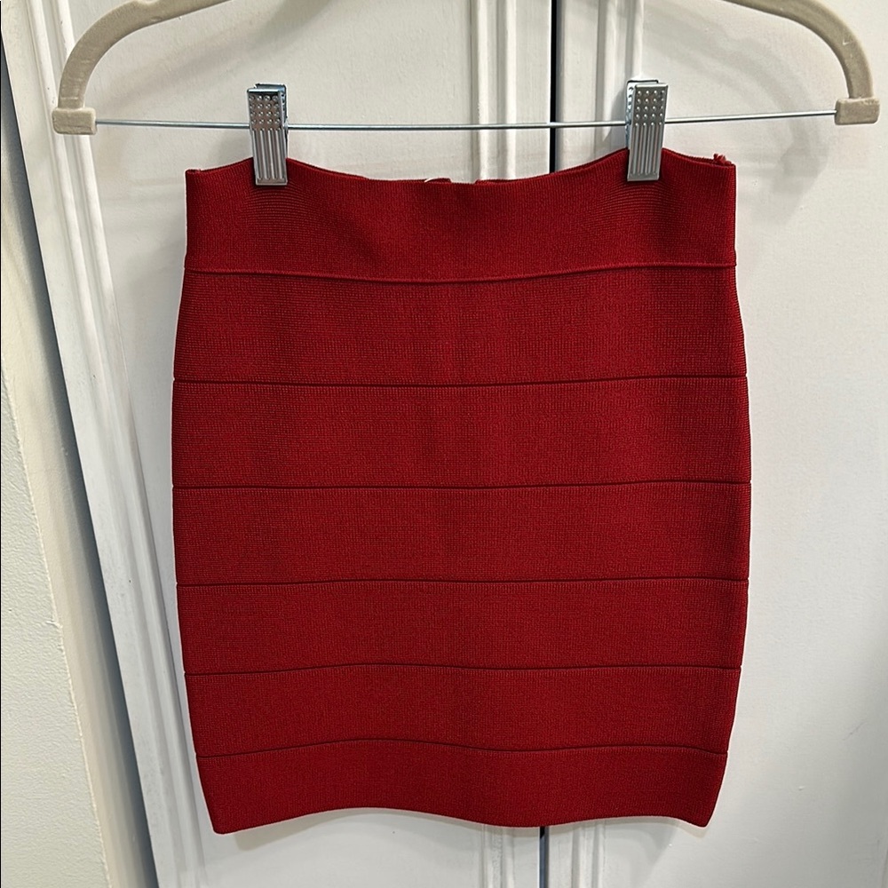 Elegant Red BEBE bandage Skirt